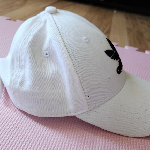 Adidas Originals white hat - Picture 2 of 4